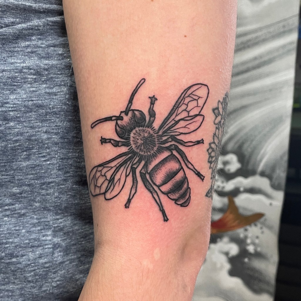 bubble bee tattoo, cute bug tattoo ideas